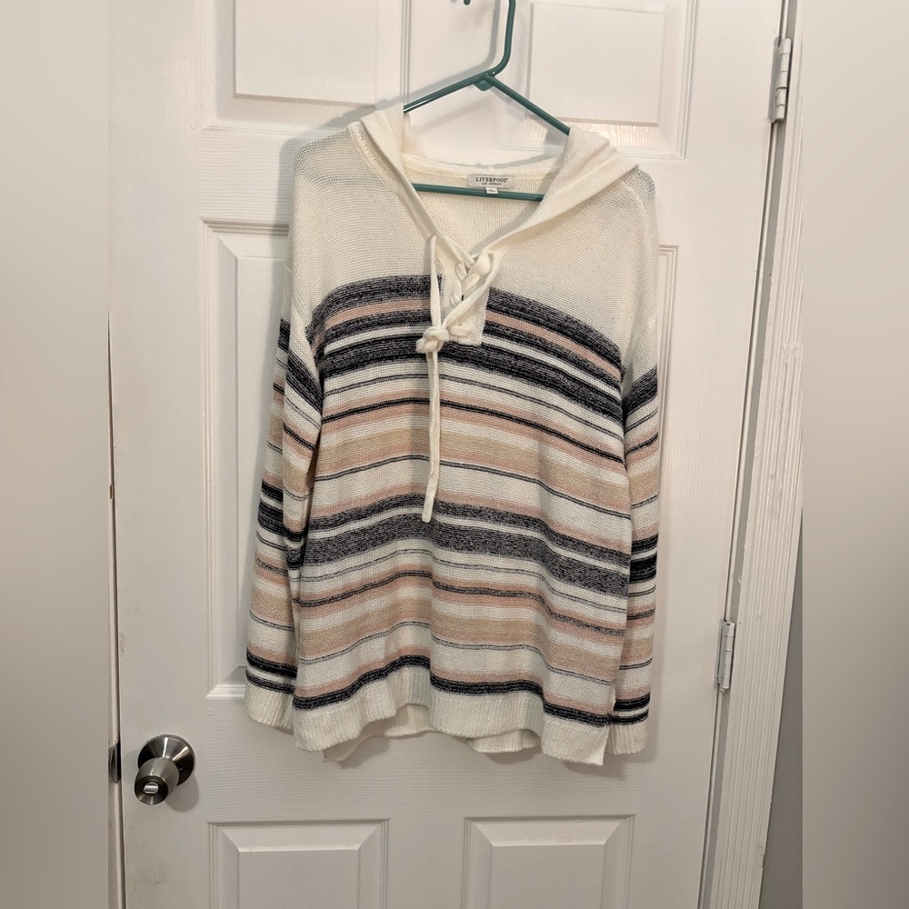 Hooded sweater by Liverpool Los Angeles